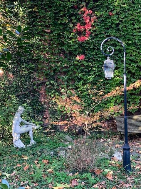 Bed & Breakfast Garden & Breakfast *